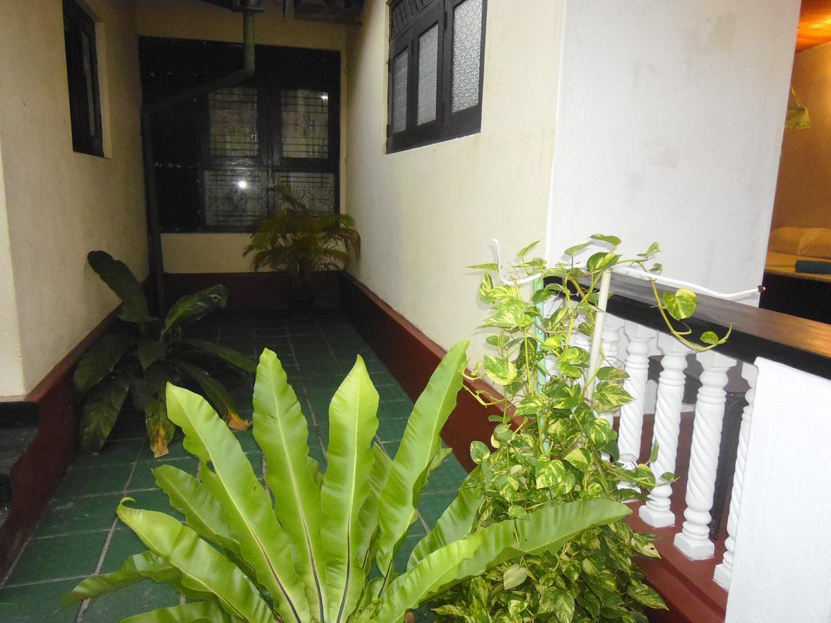 Mama'S Hostel By Taprobane Negombo Exterior foto